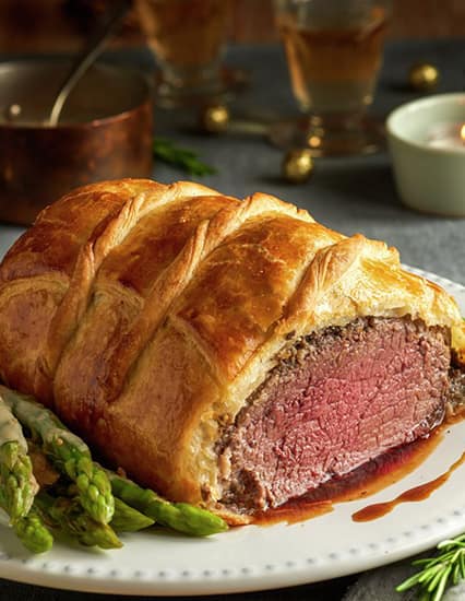 solomillo-wellington-de-ternera-con-esparragos-y-foie